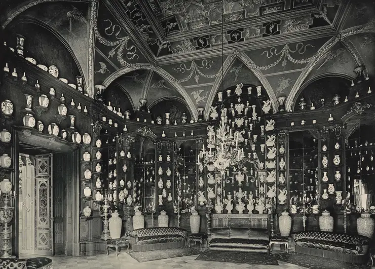 Das Porzellankabinett im Turmzimmer des Dresdner Residenzschlosses
